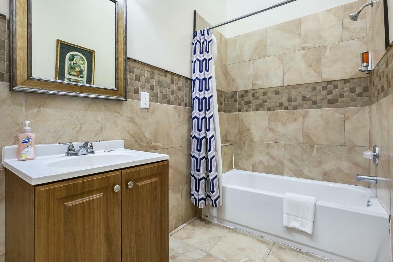 Elegant 4Br Condo In Downtown نيو أورلينز المظهر الخارجي الصورة